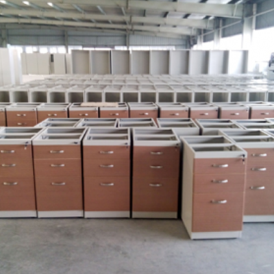 Something about choosing a file cabinet manufacturer.